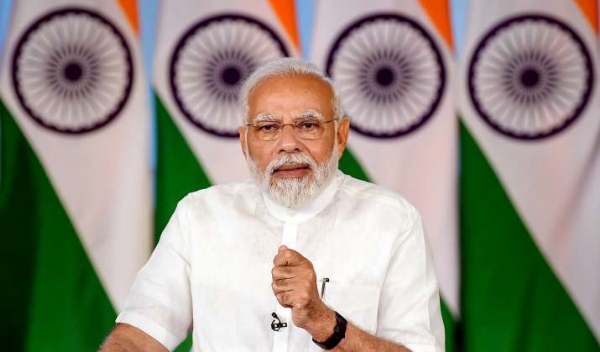 Pm Modi Changes Dp Of His Social Media Pages To Tricolor Urges