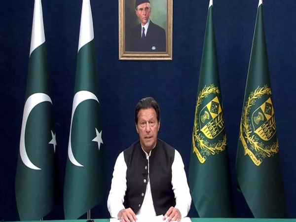 Pak PM Imran Khan claims US wants to destroy his govt