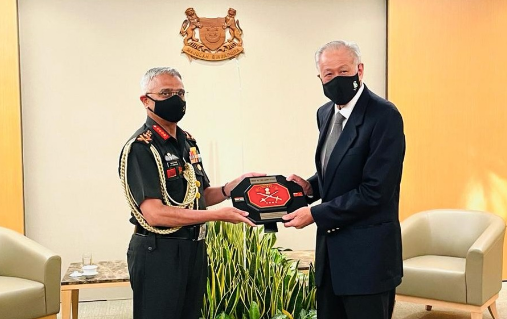 Army chief General Naravane calls on Singapore Defence Minister.