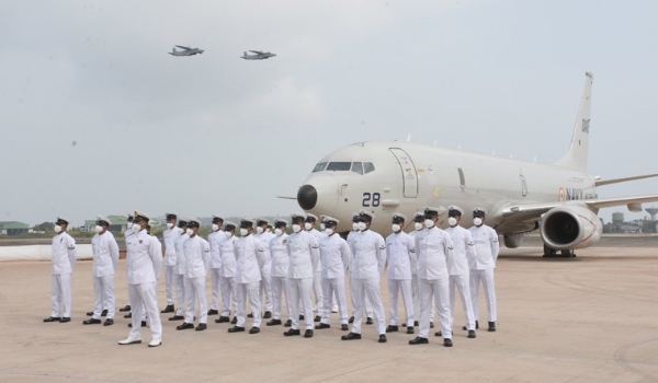 Indian Navy receives over 3 lakh applications under Agnipath scheme till now