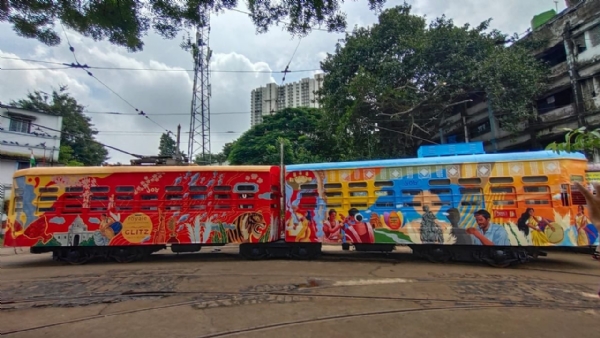 Durga Puja Tram