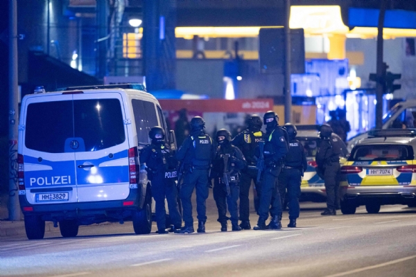 Germany's Hamburg 6 people killed in a shooting attack - NewsBharati