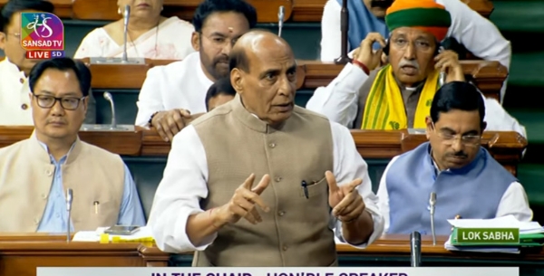 Rajnath Singh slams Rahul Gandhi 