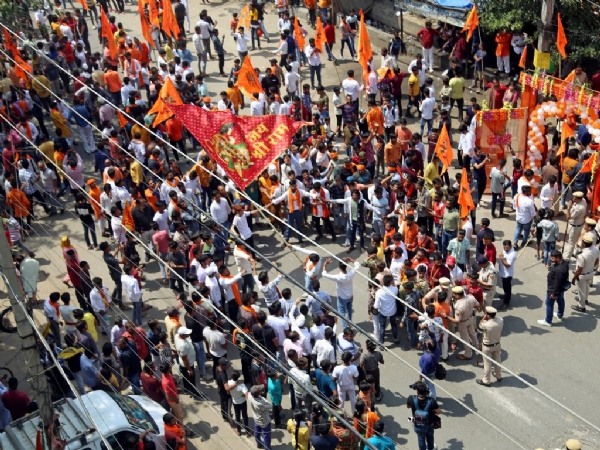 Violence erupts during Ram Navami Procession in Howrah