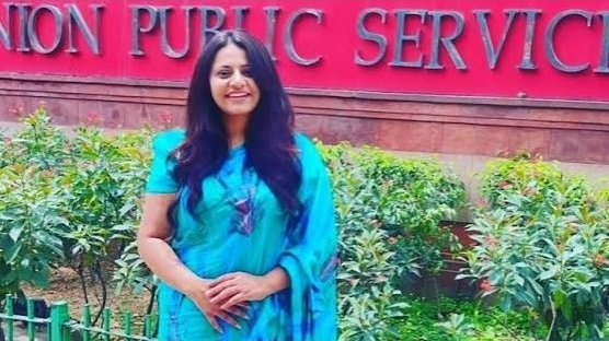 ias pooja khedkar